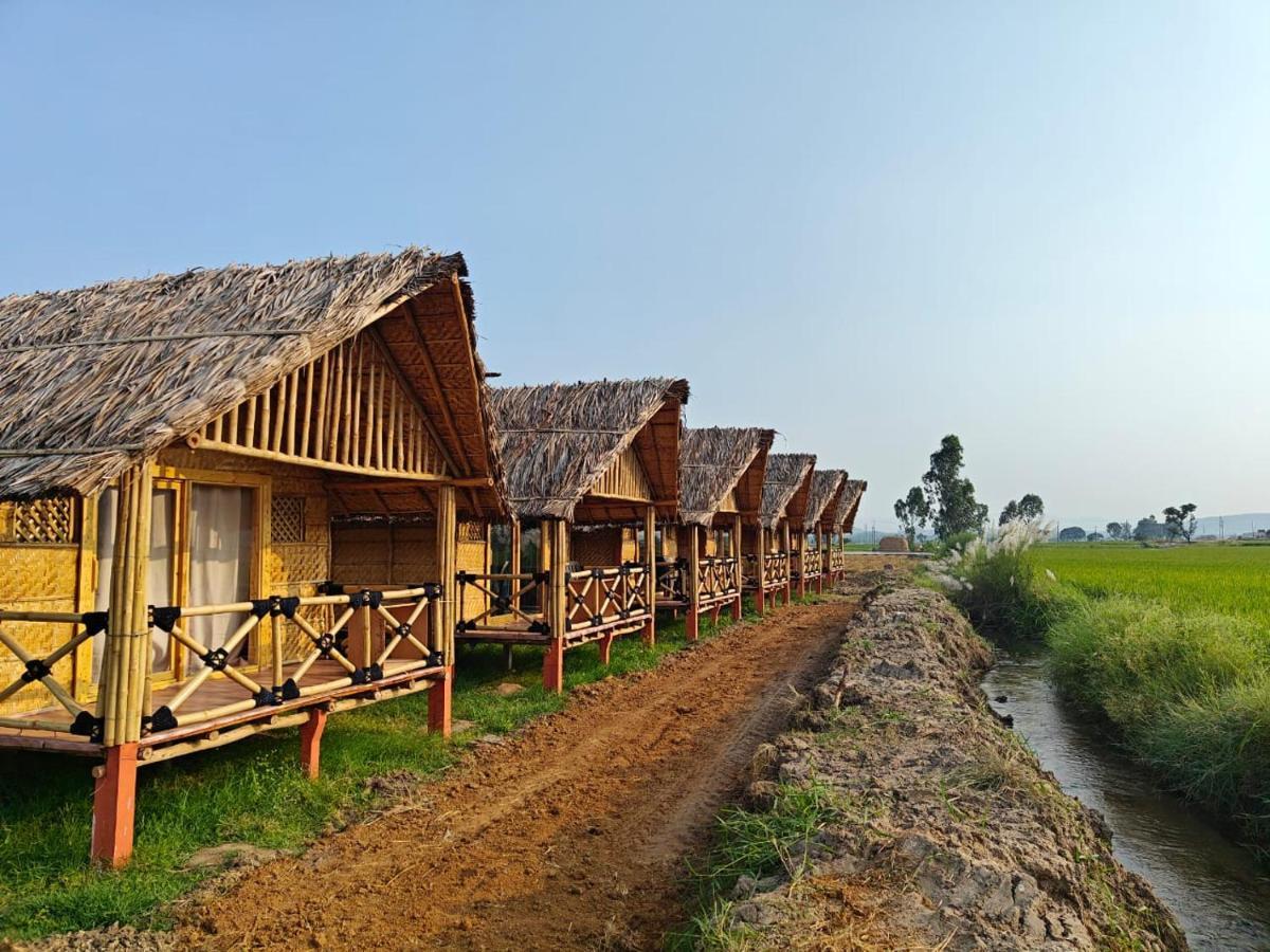 The Sundown Hampi Hotel Exterior photo